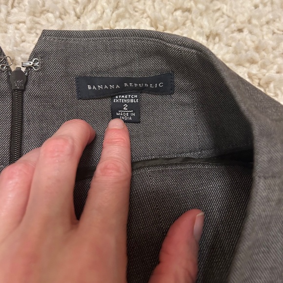 Banana Republic Wool Skirt - Picture 3 of 4